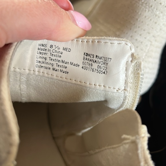 Cream booties! - Picture 6 of 7